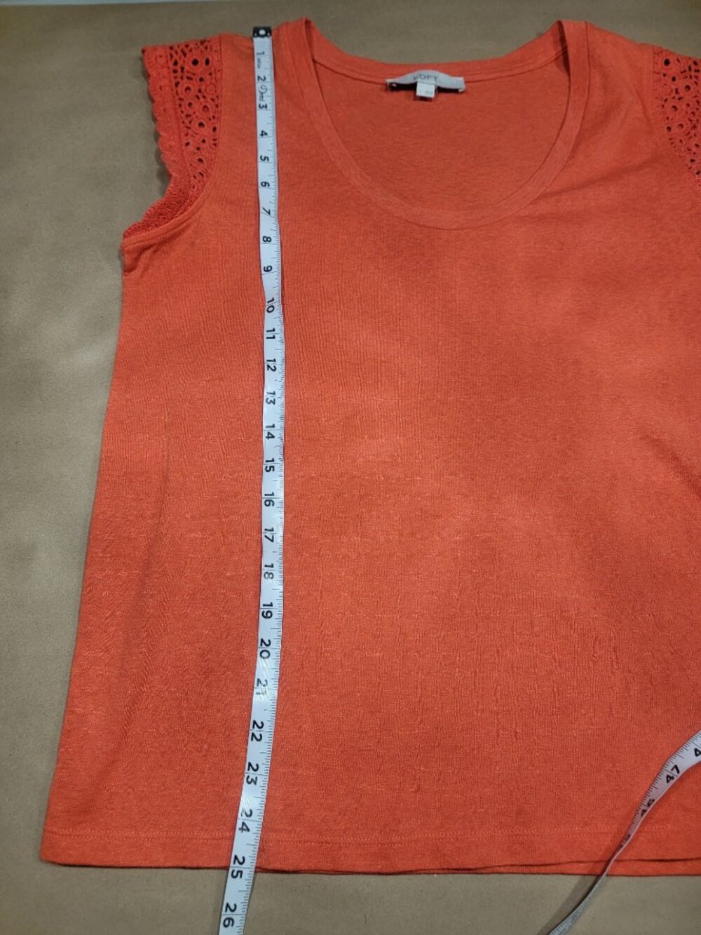 Loft Size L Red-Orange Poppy Scoop Neck T-Shirt with Crochet Lace Sleeves - Picture 9 of 12